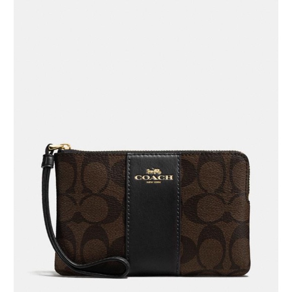 Coach Handbags - Coach Corner Zip Wristlet In Signature Canvas